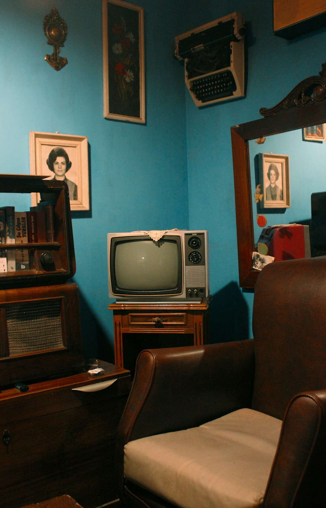 retro television